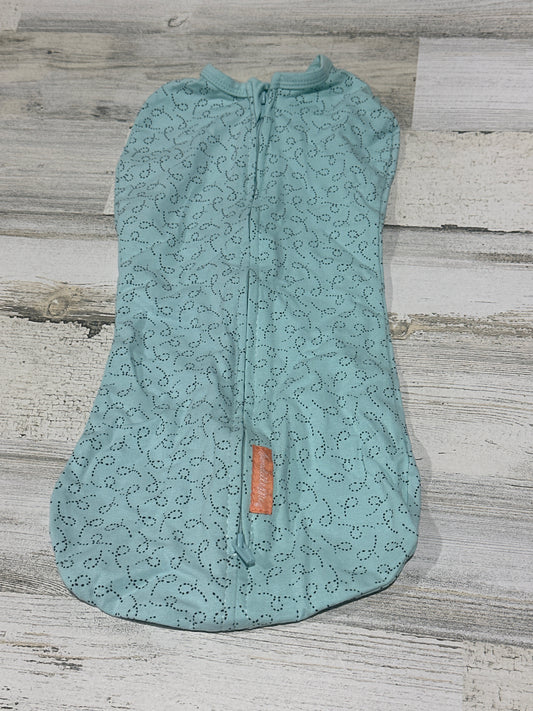 Size 0-3m (Small/Medium) SwaddleMe Sleepsack by Ingenuity Pod - Very Good Used Condition