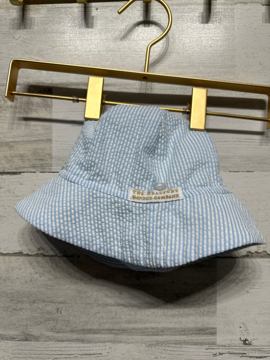 Boys Size 0-3m (XS) TBBC Blue Seersucker Beaufort Bucket Hat - Very Good Used Condition