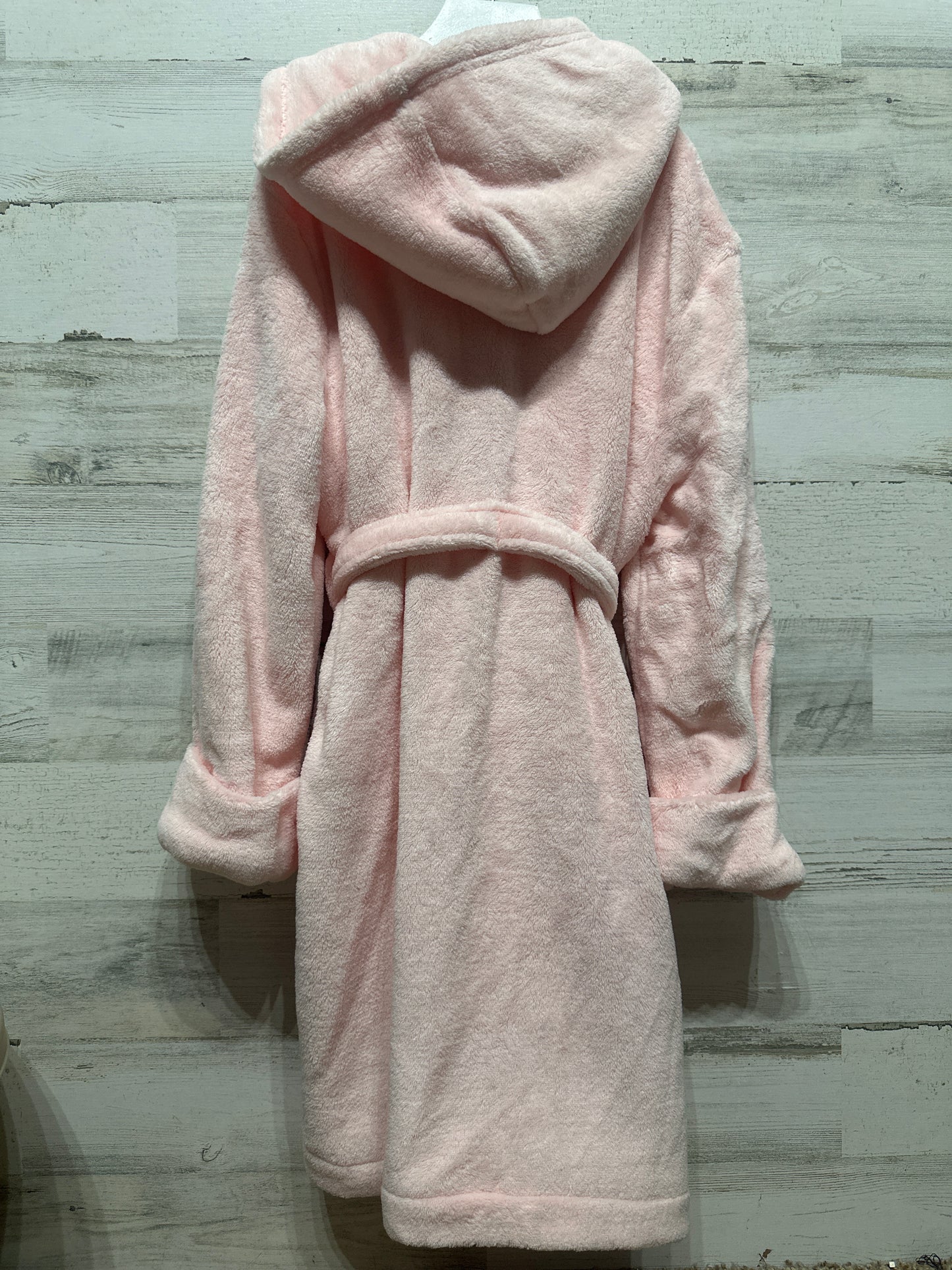 Girls Preowned Size 8 Gap Pink Fuzzy Soft Hooded Robe - Good Used Condition