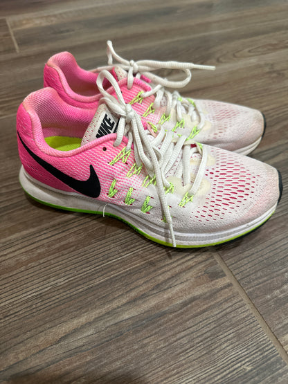 Women’s Size 6 NikeZoom Pegasus 33 Shoes - Good Used Condition