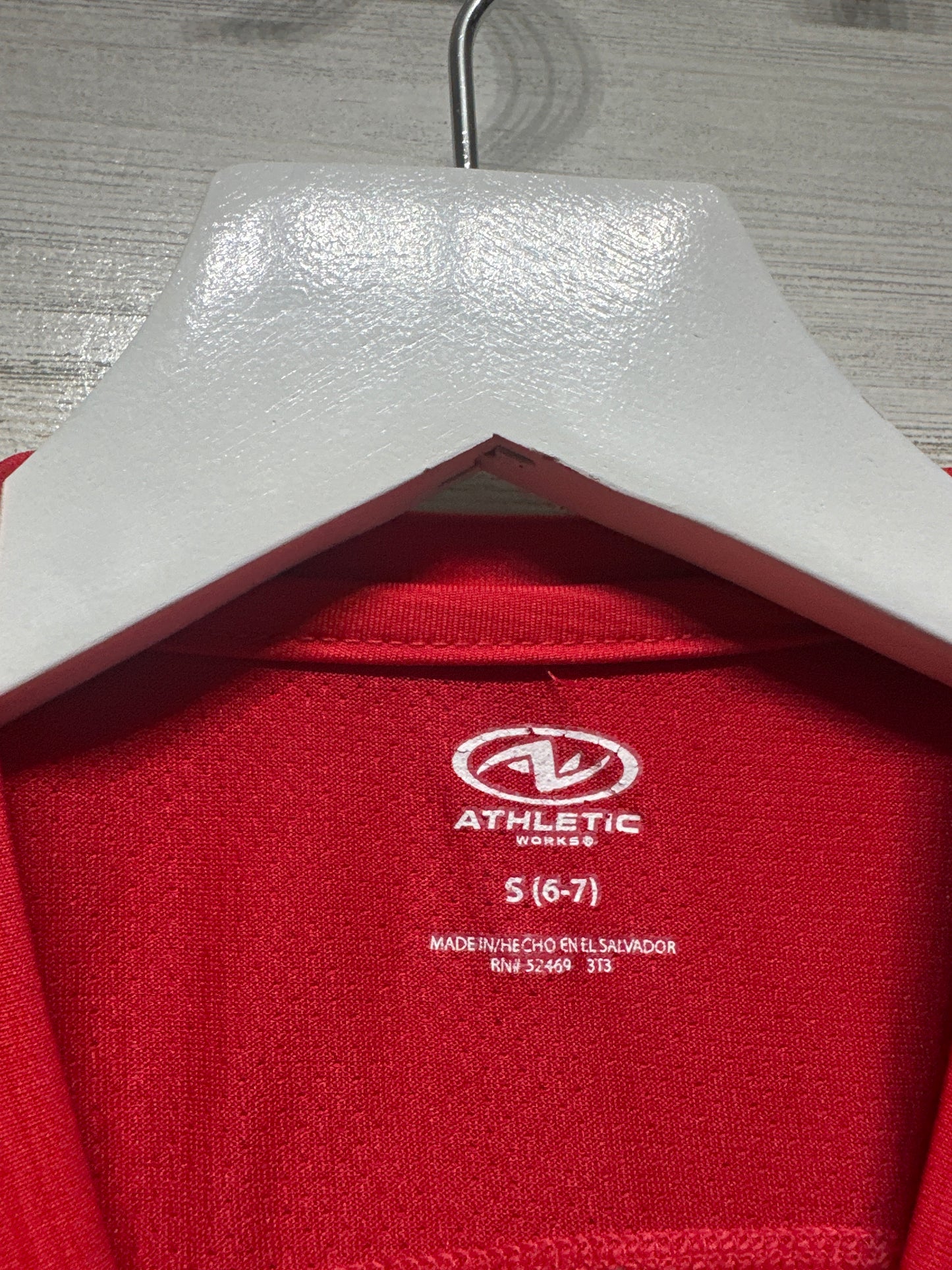 Boys Size 6-7 Small Athletic Works Driworks Red Shirt - Good Used Condition