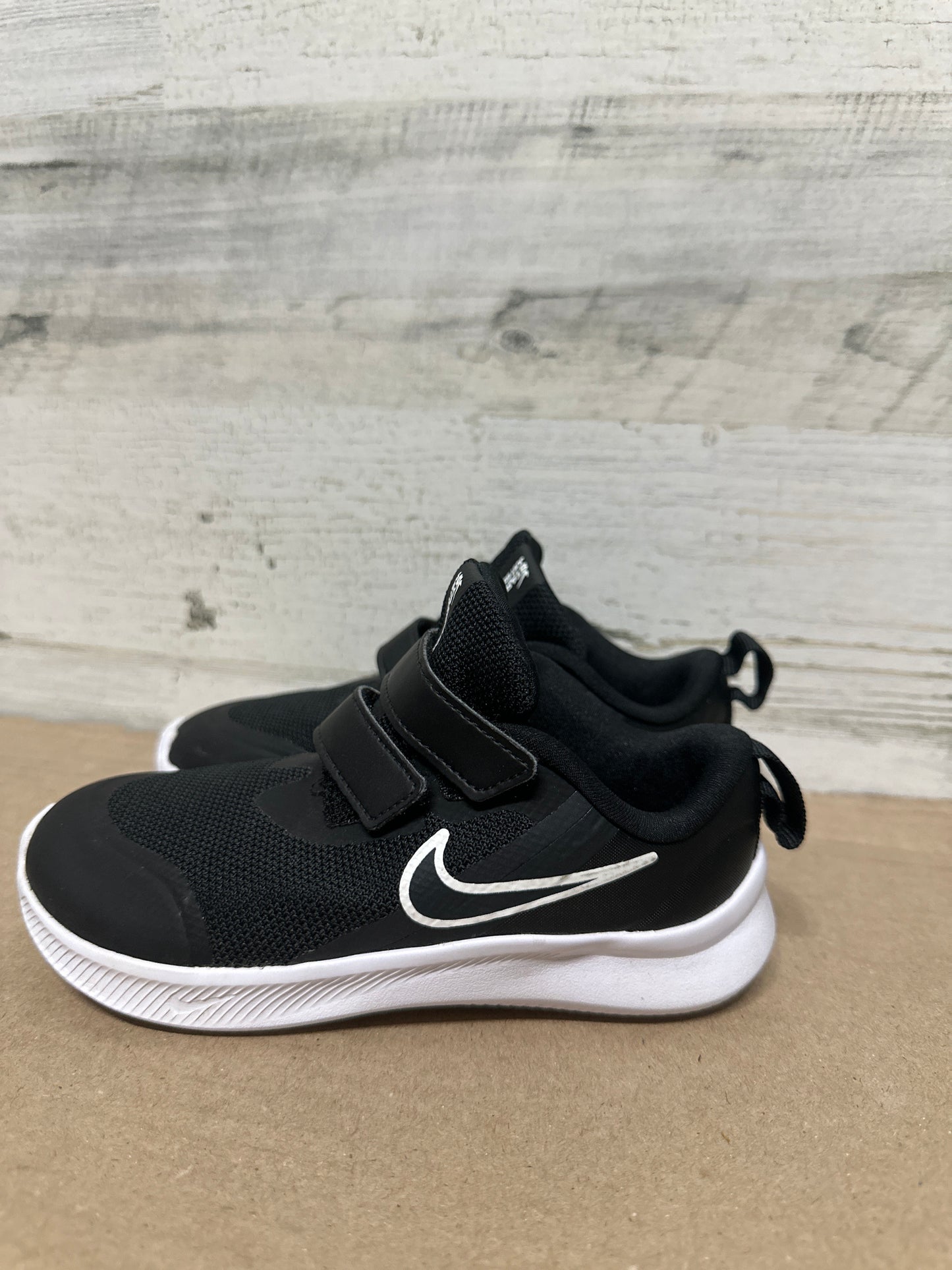 Size 10 (Toddler) Nike Black StarRunner Shoes - Very Good Used Condition