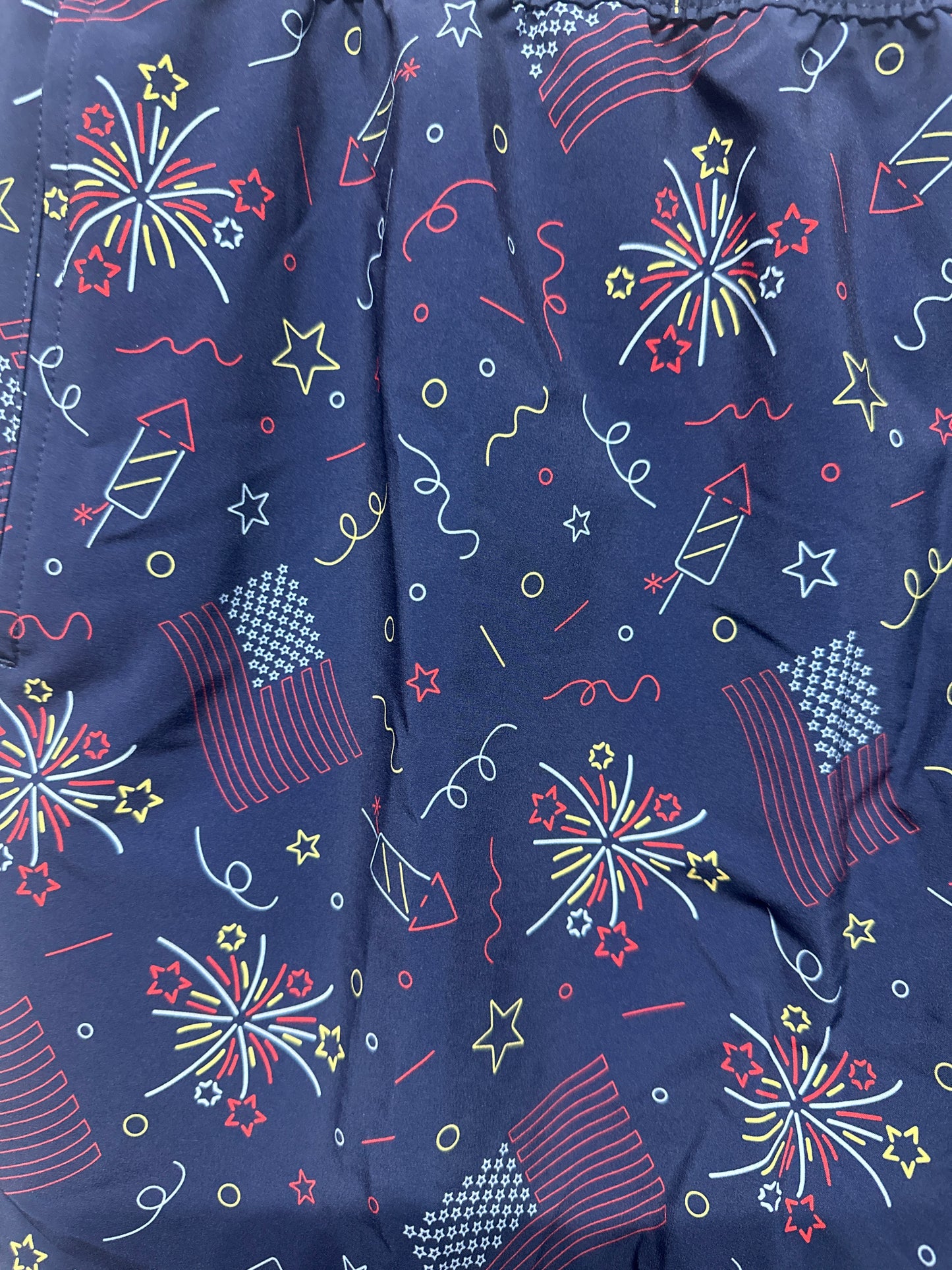 Americana Fireworks Magellan Fish Shorts Men’s XXL NWT