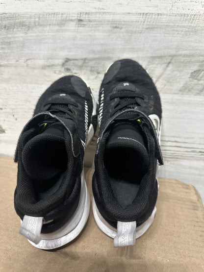 Size 13.5 (Youth) Nike Giannis Immortality Velcro Shoes - Good Used Condition*