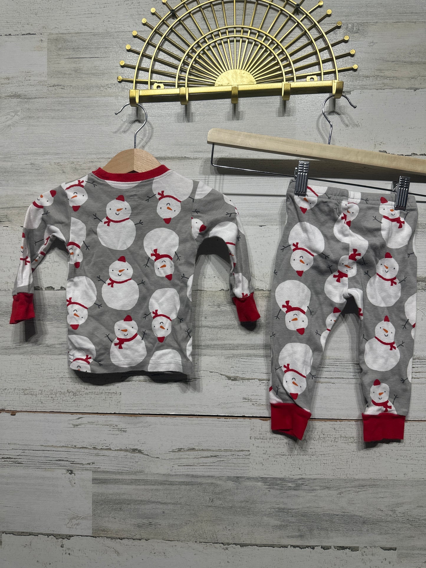 Boys Preowned Size 12m Carter’s Snowman PJ Set - Good Used Condition