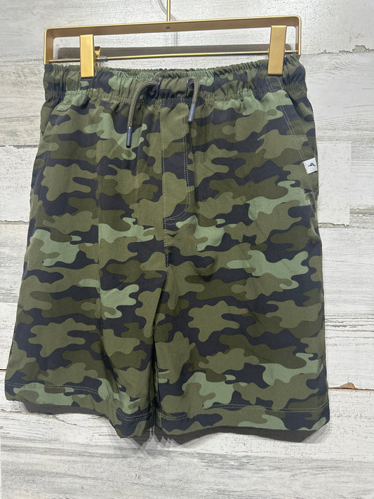 Boys Preowned Size 10-12 Large Tommy Bahama Active Drifit Camo Shorts - Very Good Used Condition