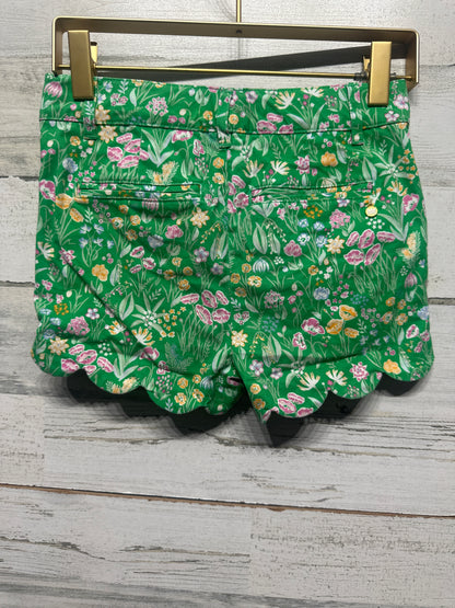 Size 8 Crown and Ivy Kids Floral Scalloped Adjustable Waist Shorts - Very Good Used Condition