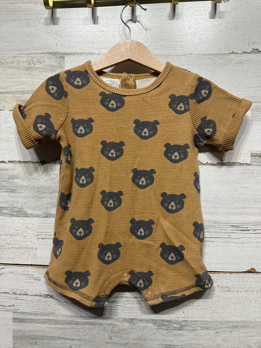 Boys Preowned Size 9-12m Mud Pie Bear Romper - Very Good Used Condition