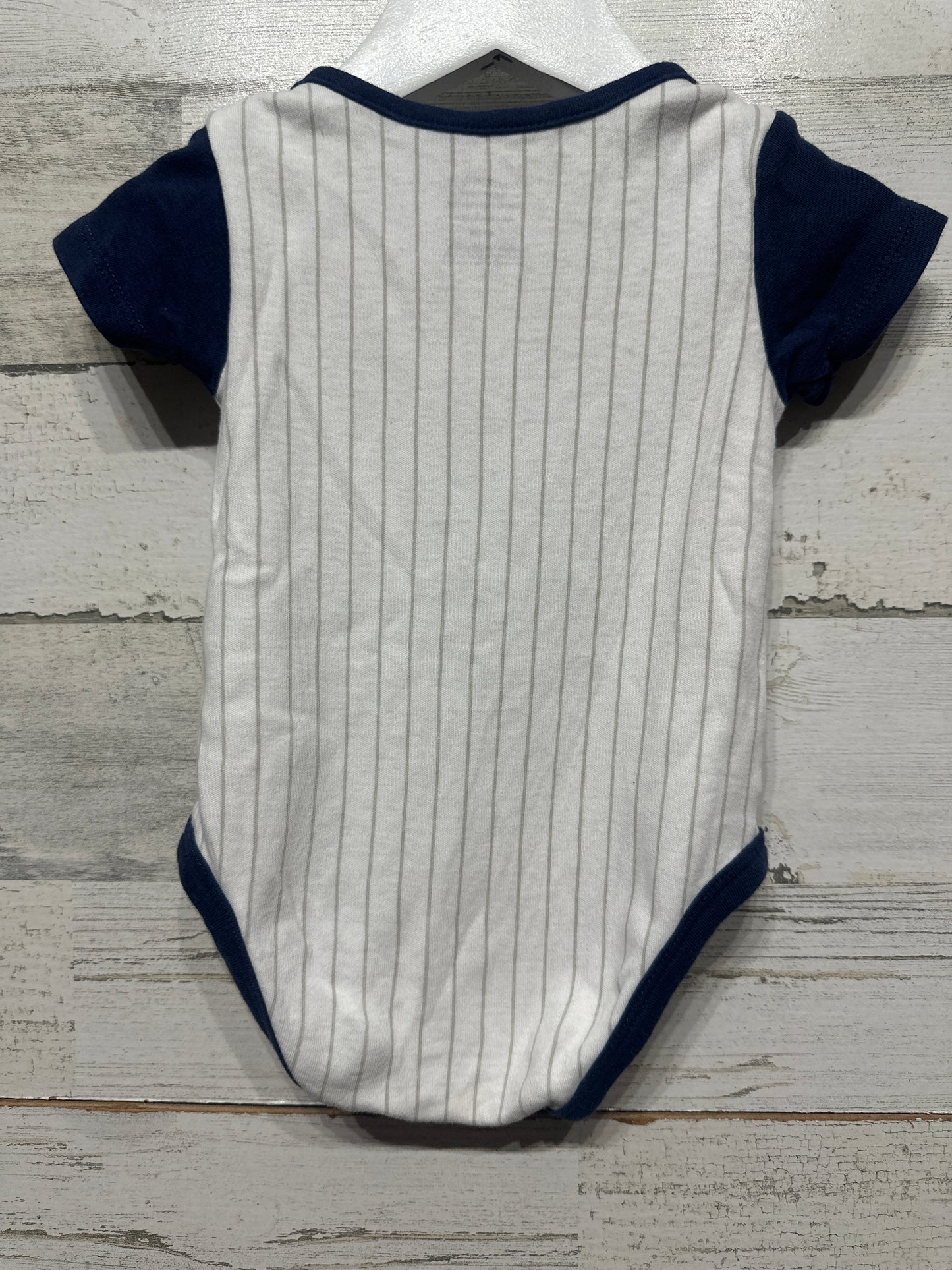 Size 6-9m Houston Astros Baseball Genuine Merchandise Bodysuit - Very Good Used Condition