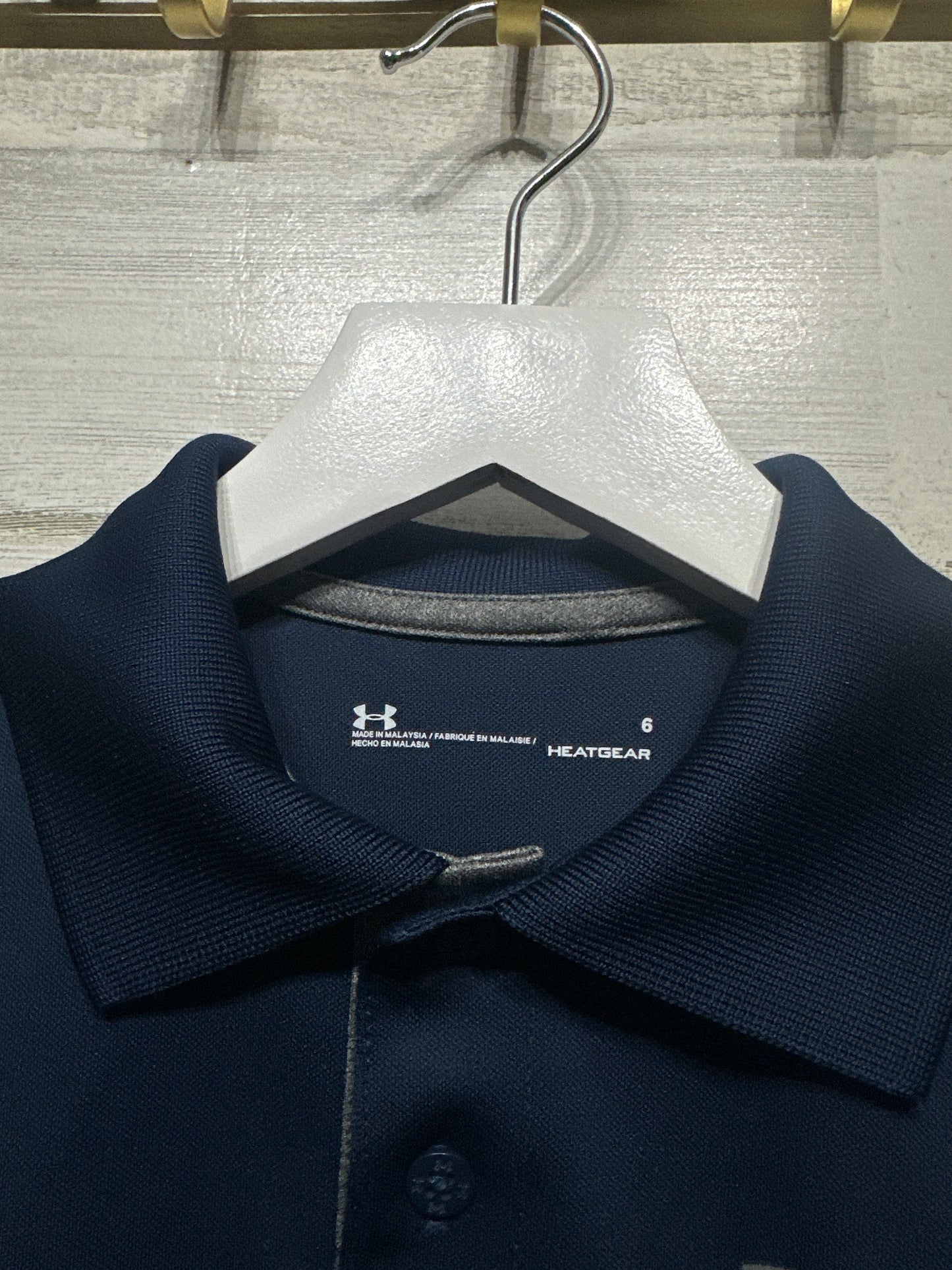 Boys Preowned Size 6 Under Armour Navy Heatgear Polo Shirt - Good Used Condition