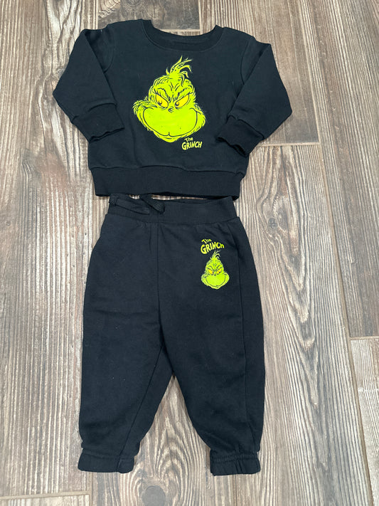 Boys Preowned Size 18m Grinch Two Piece Outfit Set - Very Good Used Condition