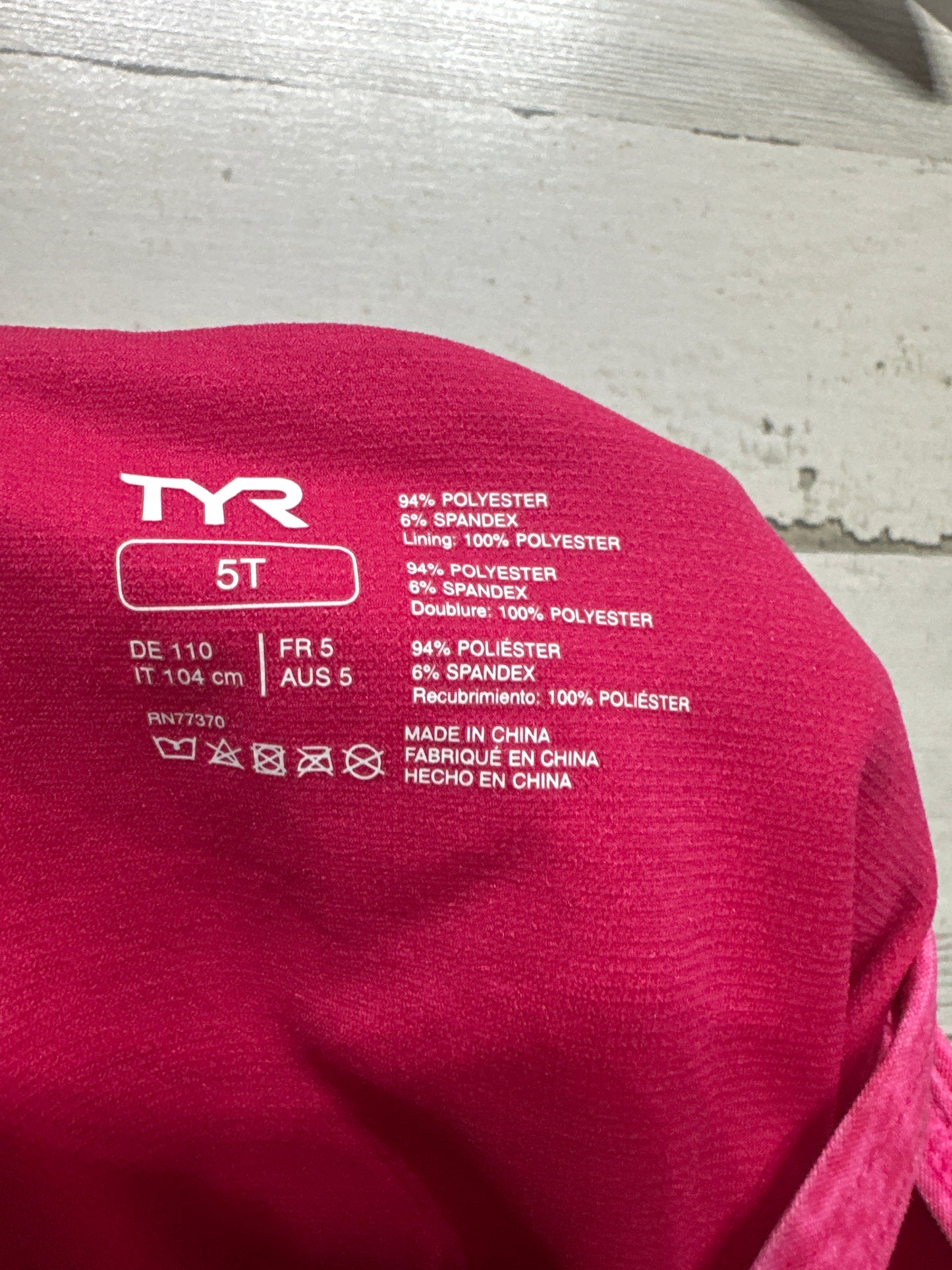 Size 5t TYR One Piece Pink Competitive Swimsuit - Very Good Used Condition