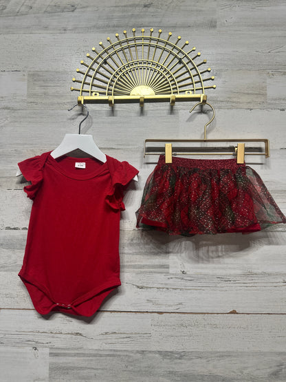 Size 6-9m Holiday Two Piece Set - Very Good Used Condition