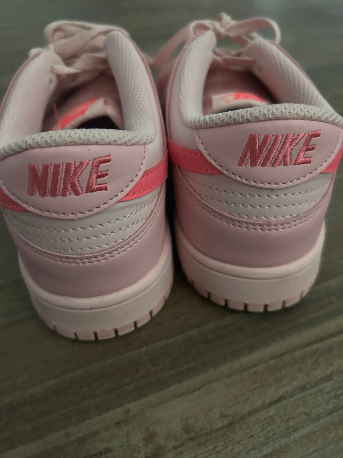 Women's Size 8 Nike Pink Shoes- Good Used Condition