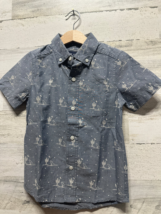 Boys Size 4 XS Children’s Place Button Up Shirt  - Very Good Used Condition