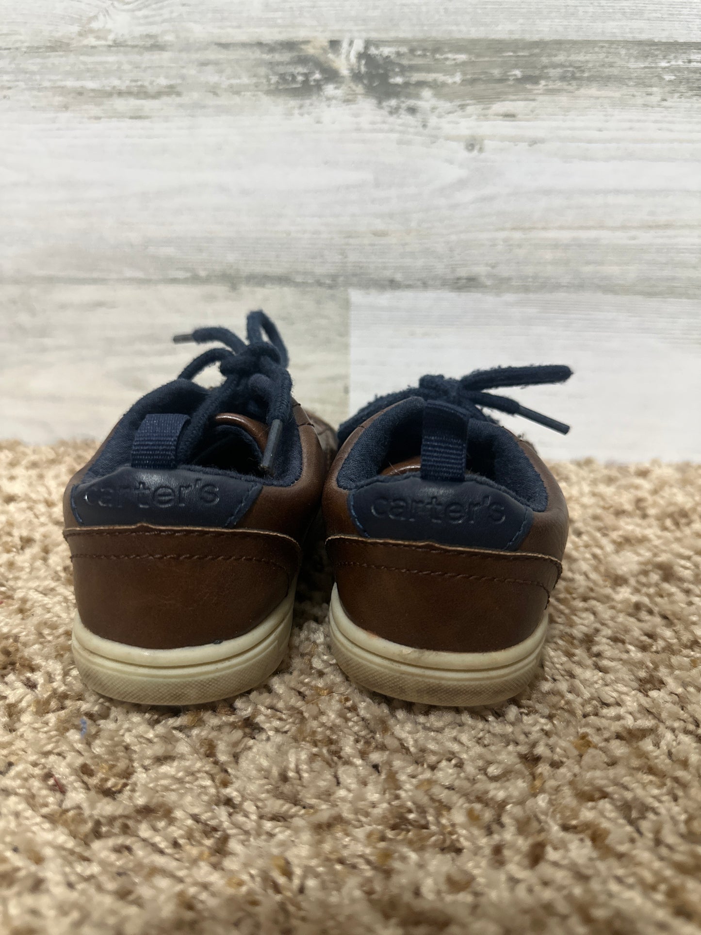 Boys Size 8 Toddler Preowned Carter’s Shoes - Good Used Condition*