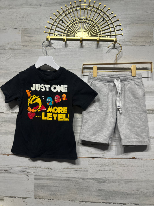 Boys Preowned Size 4t/4 Pac-Man Shirt and Carter’s Shorts Outfit - Good Used Condition