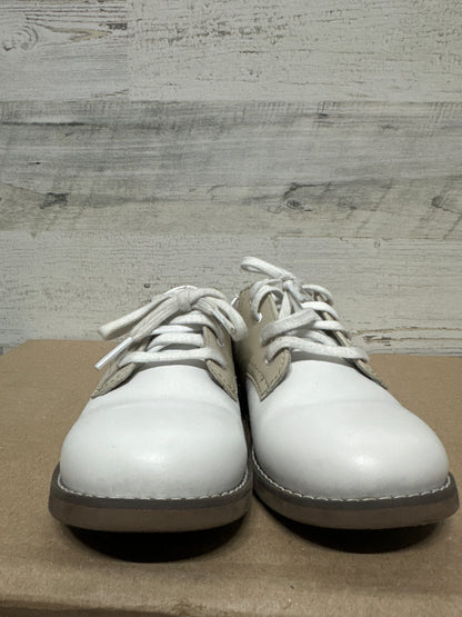 Size 12.5 Medium (Kids) Footmates White/Ecru Shoes - Very Good Used Condition