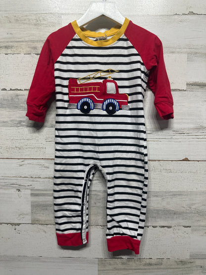 Boys Size 12-18m Firetruck Romper -Play Condition**