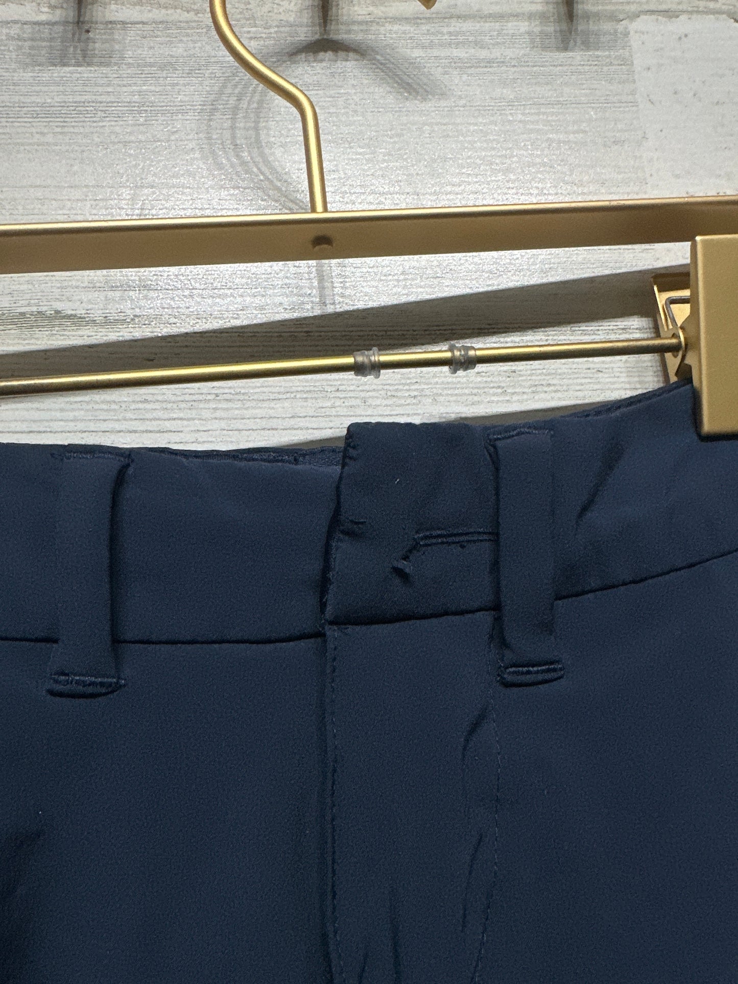 Boys 5/6 Abercrombie Kids Navy Blue Adjustable Waist Performance Shorts - Play Condition*
