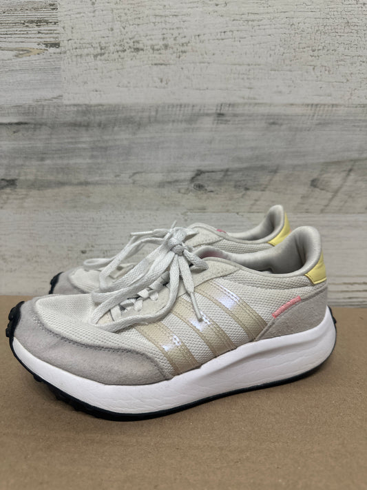Girls Size 2.5 (Youth) Adidas Shoes - Play Condition*