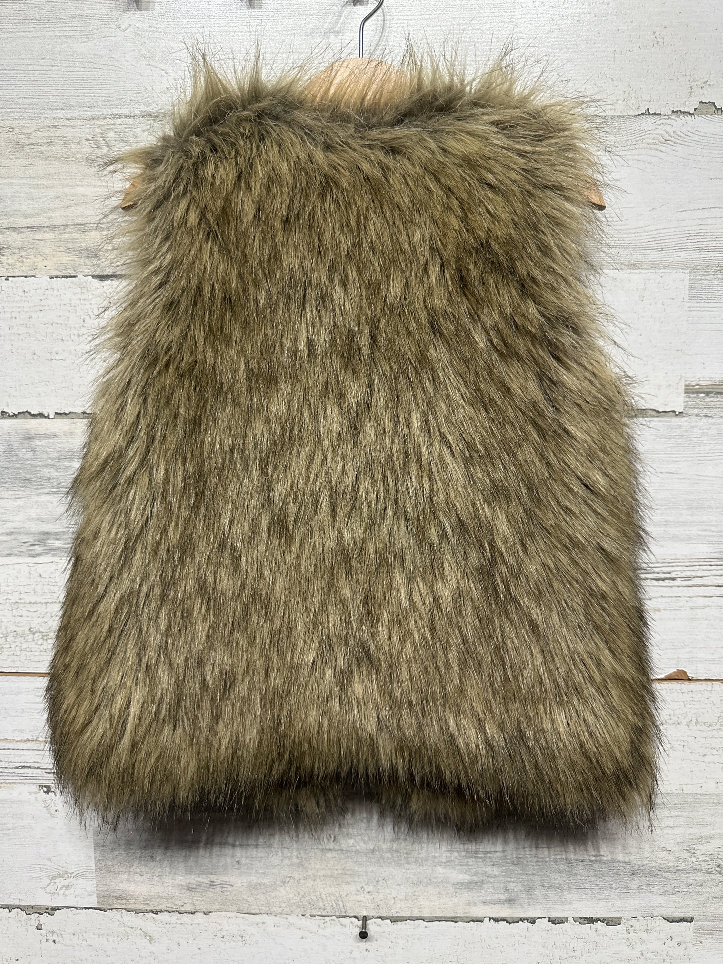 Fur (Faux) Vest - Old Navy - Girls Size 5t - Good Used Condition