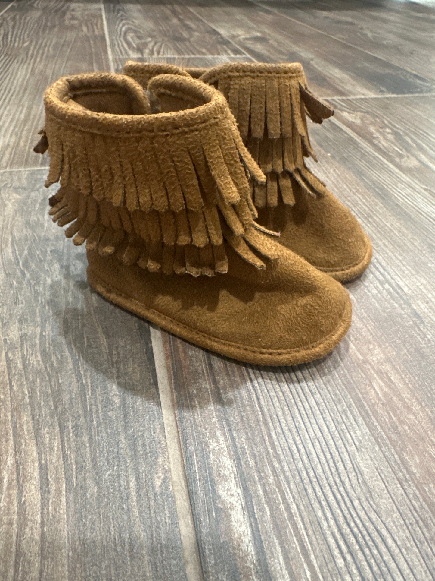 Girls Size Infant 9-12m First Steps Brown Fringe Boots - Good Used Condition