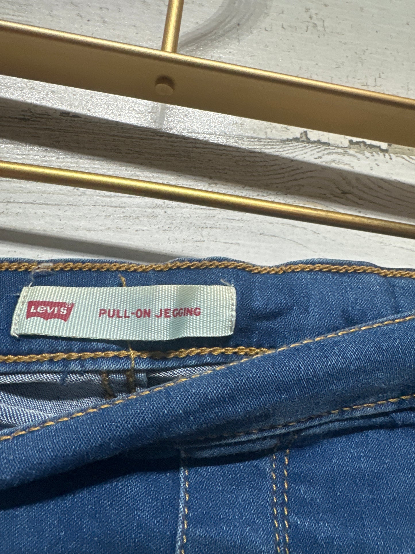 Girls Size 10 Regular Levi’s Pull On Jeggings With Adjustable Waist - Lot (2 Pieces) - Good Used Condition*