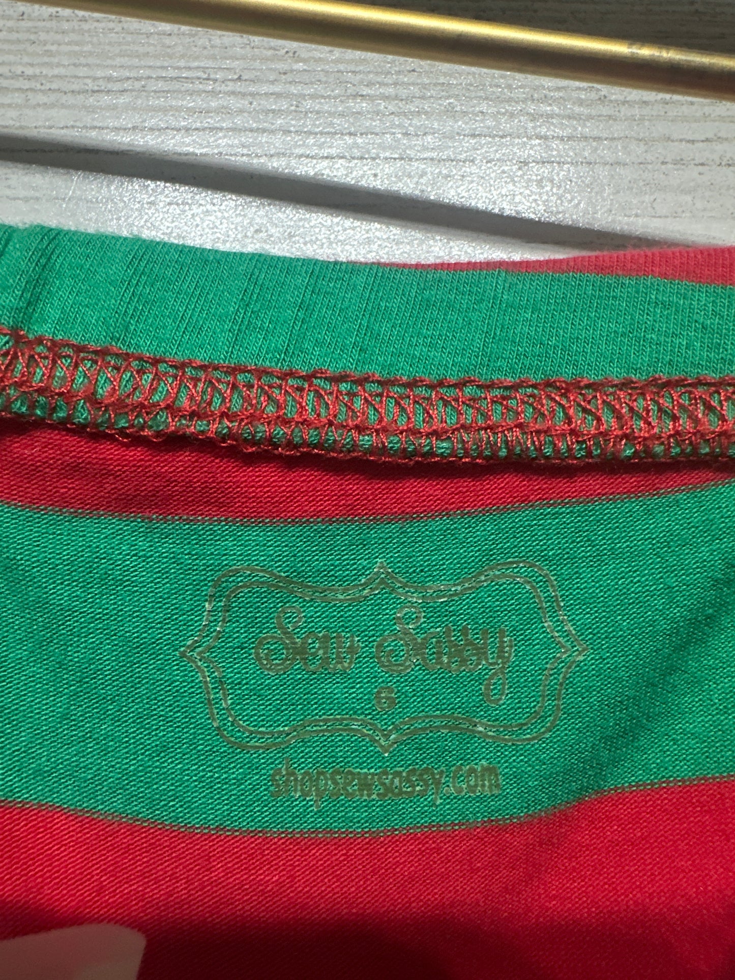 Girls Size 6 Sew Sassy Holiday Ruffle Leggings - Good Used Condition