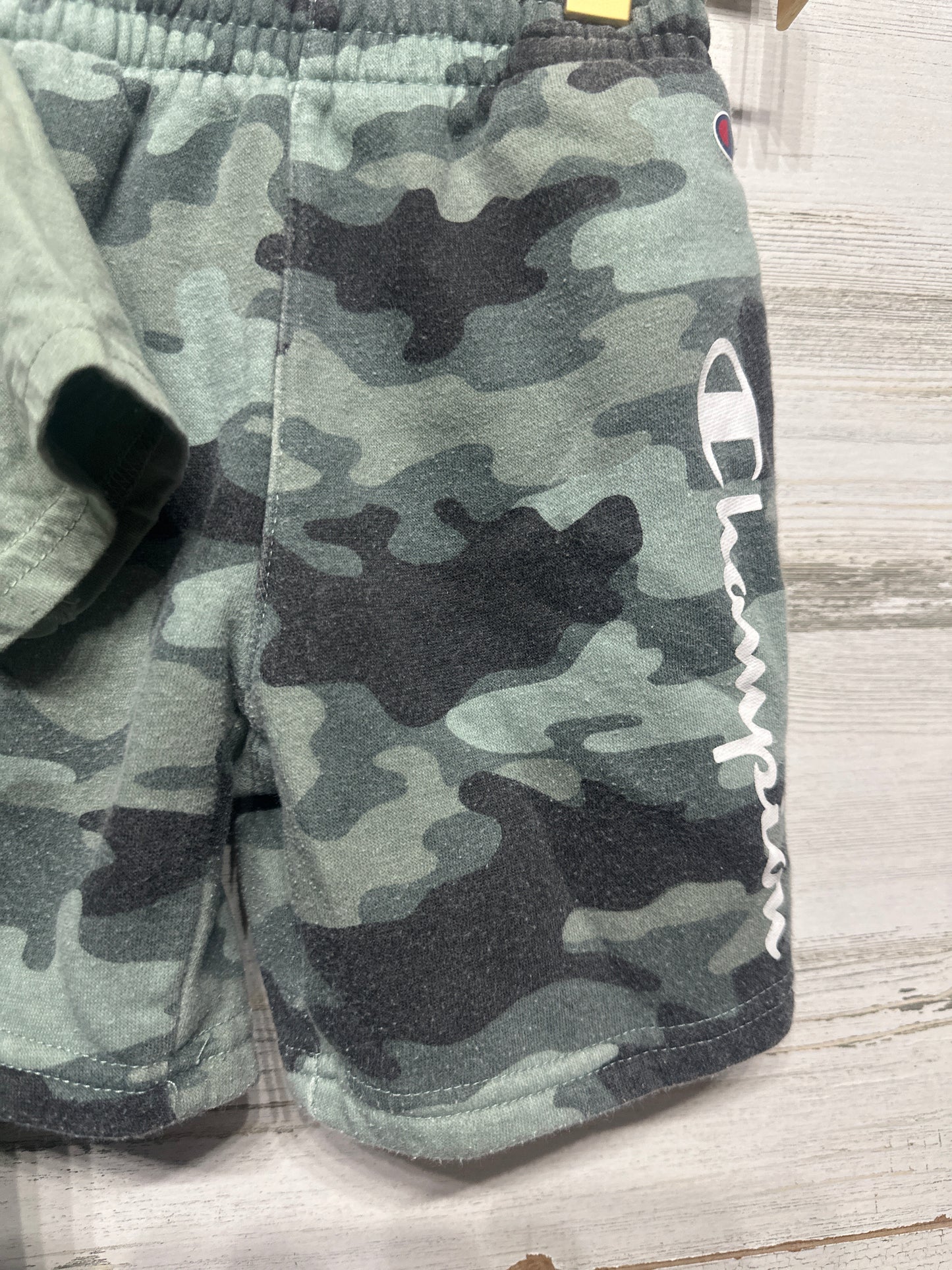 Size 4 Champion Camo Outfit Set - Play Condition*