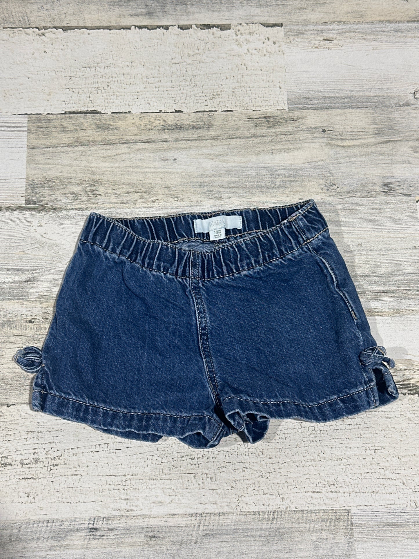 Zara Denim Pull On Shorts - Girls Size 5 (110 cm) - Very Good Used Condition