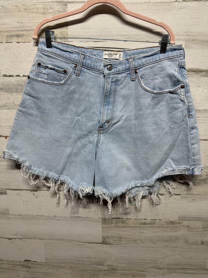 Women's Size 14 (32) Abercrombie & Fitch The Dad Short - High Rise Denim Shorts - Very Good Used Condition