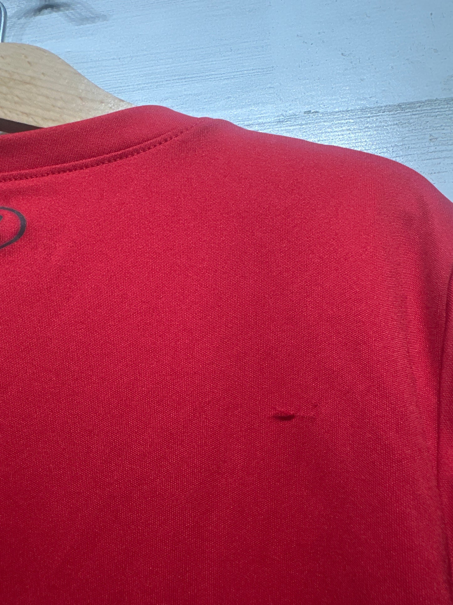 Boys Size 7 Under Armour Red Baseball Shirt - Good Used Condition*