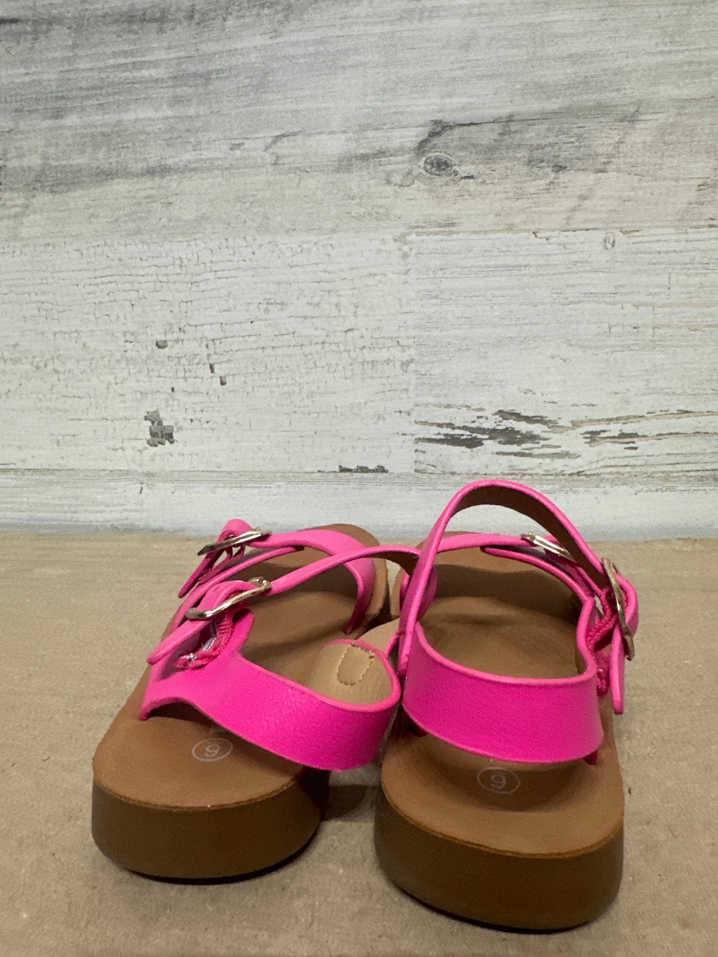 Size 6 Toddler Link Pink Sandals - Very Good Used Condition