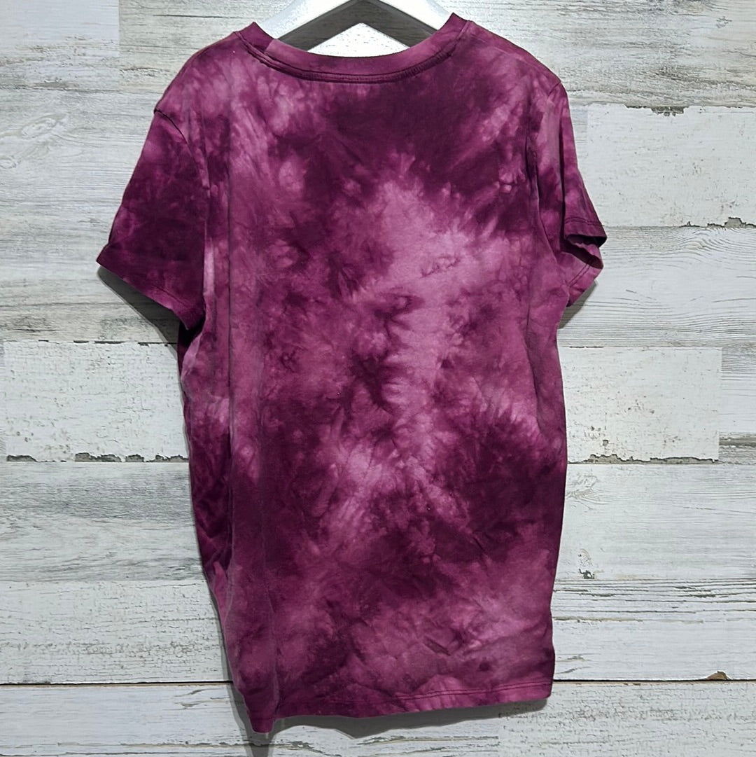 Girls Size 13/14 Abercrombie maroon tie dye tshirt - good used condition