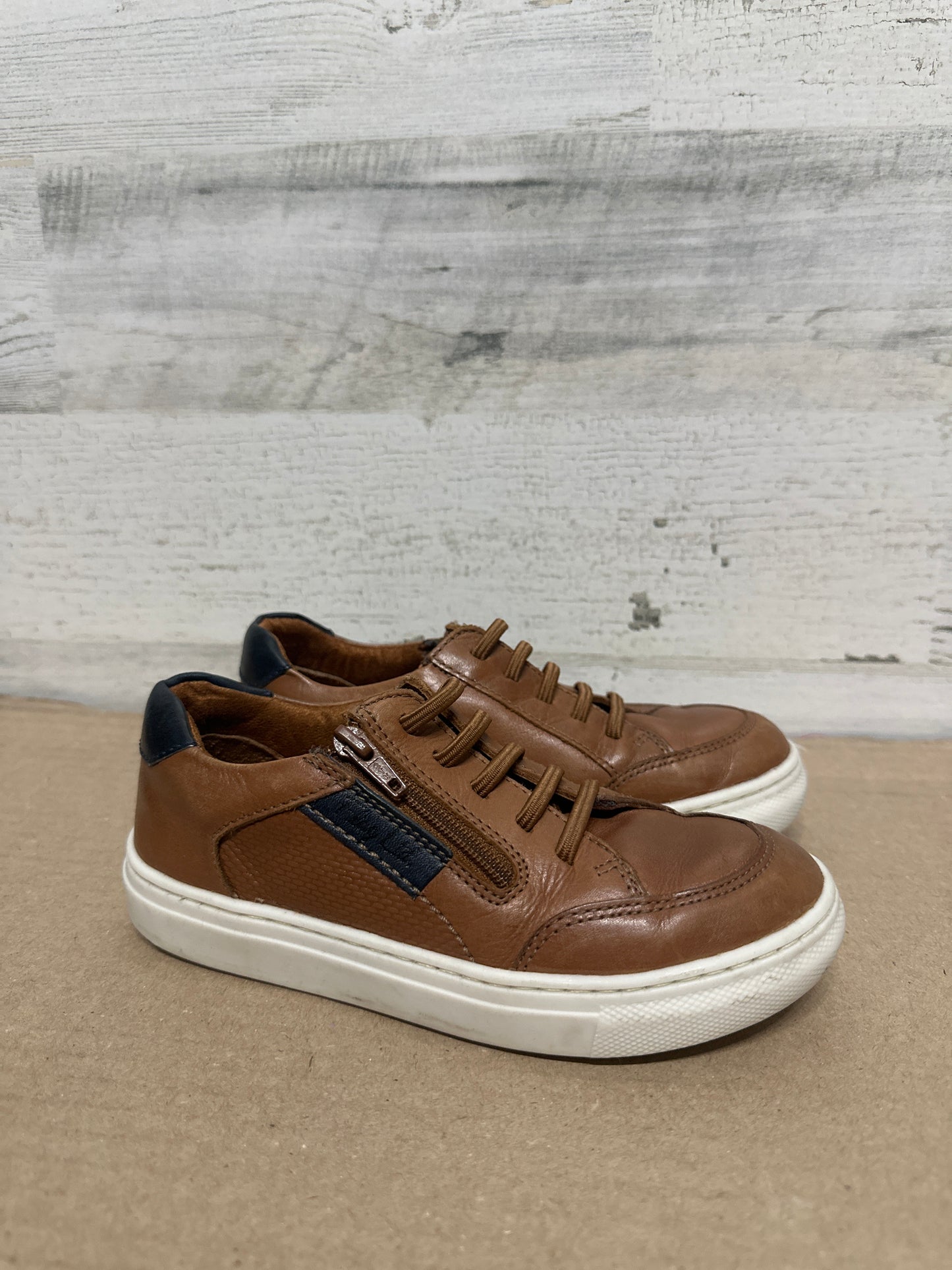 Size 12 (Little Kid) Flag LTD Brown Leather Shoes - Good Used Condition