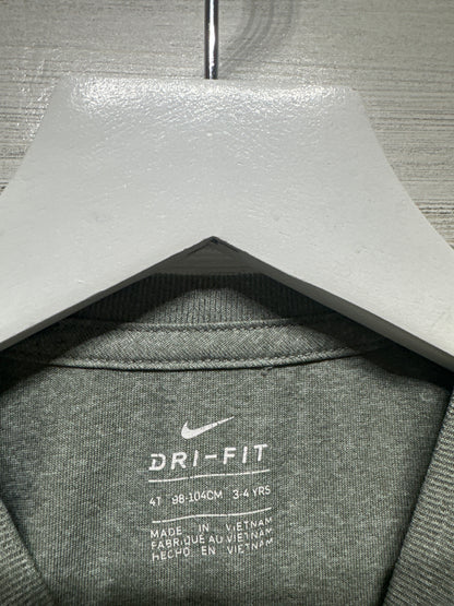 Boys Size 4 (Fits 3-4 Years) Nike Draft Pick Drifit Shirt - Very Good Used Condition