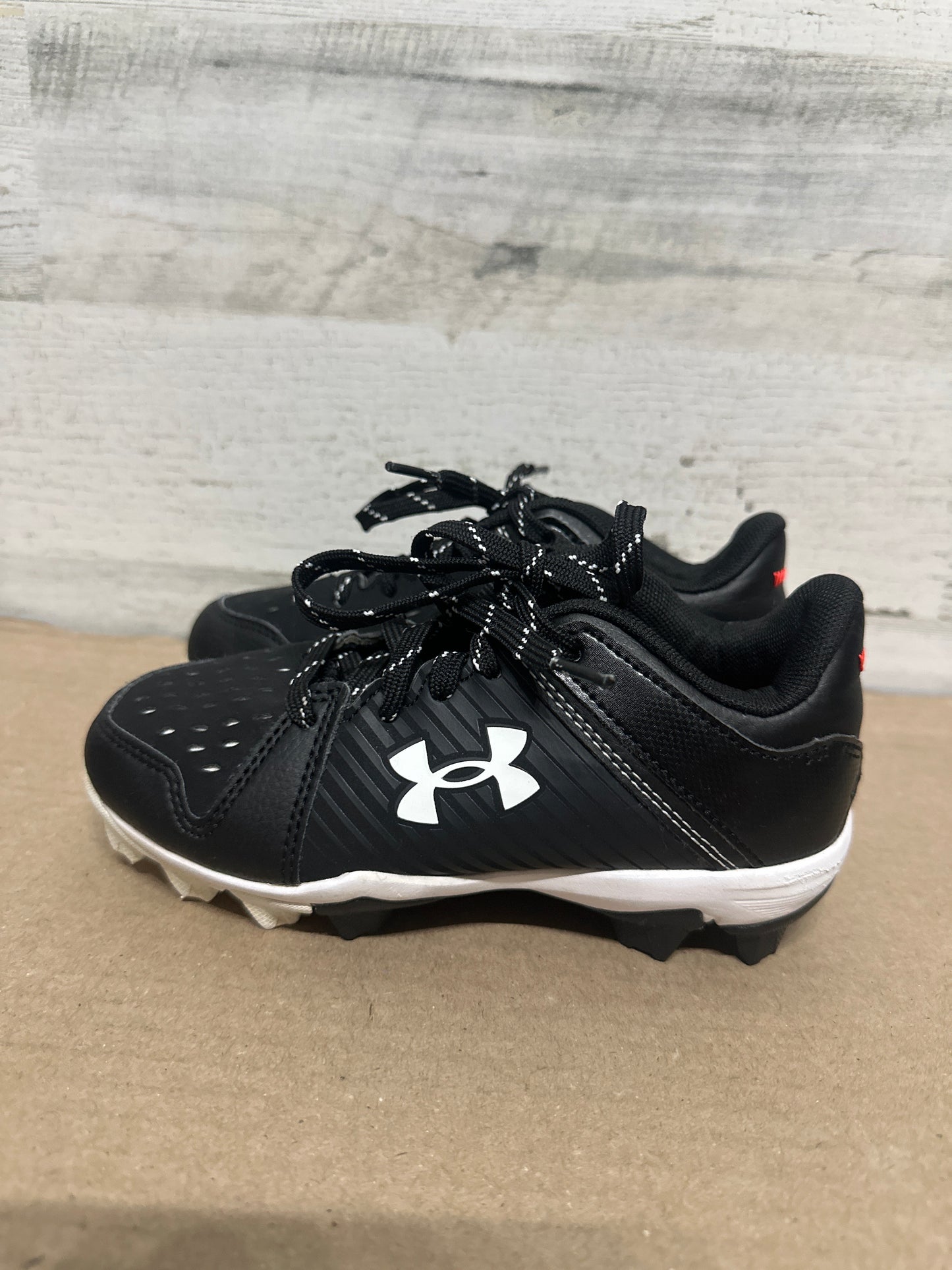 Size 12 (Little Kid) Under Armour Lead Off Baseball Cleats - Very Good Used Condition