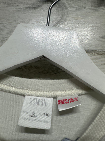 Zara Size 5/6 Puffer Fish Shirt and Grey Adjustable Waist Jeans GUC