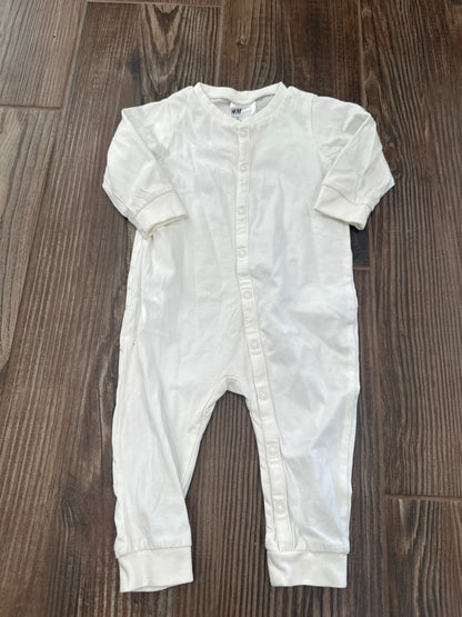 Boys Preowned Size 9m H&M White Coverall - Good Used Condition