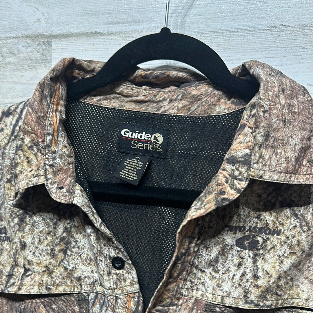 Men's Size XL Guide Series Scent Shield Mossy Oak Camo Button Up Shirt - Very Good Used Condition