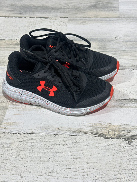 Under Armour Athletic Shoes - Size 3.5 Youth (Big Kid) - Very Good Used Condition