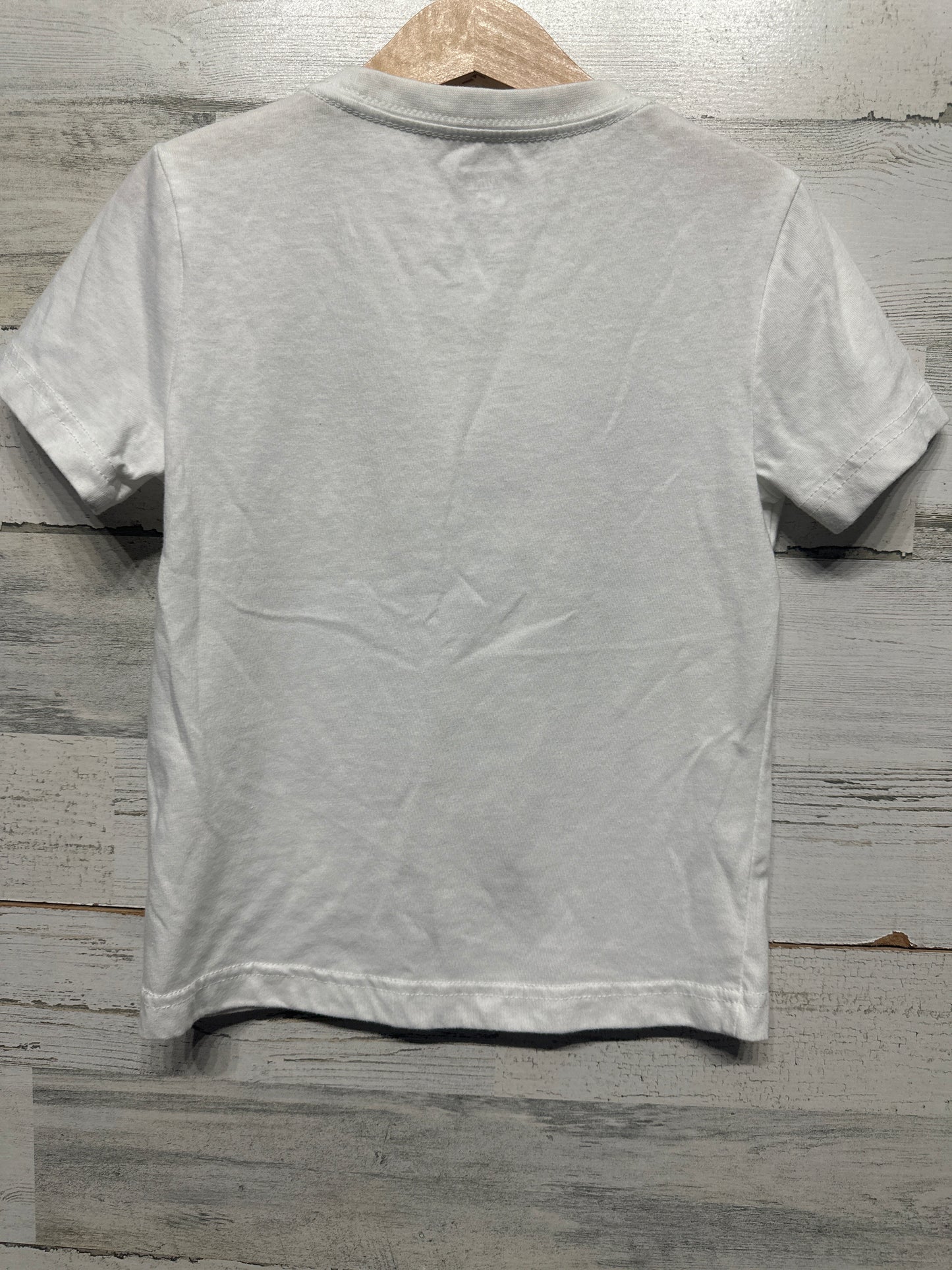 Size 6 (Fits 5-6) Nike - Just Do It Shirt - Very Good Used Condition