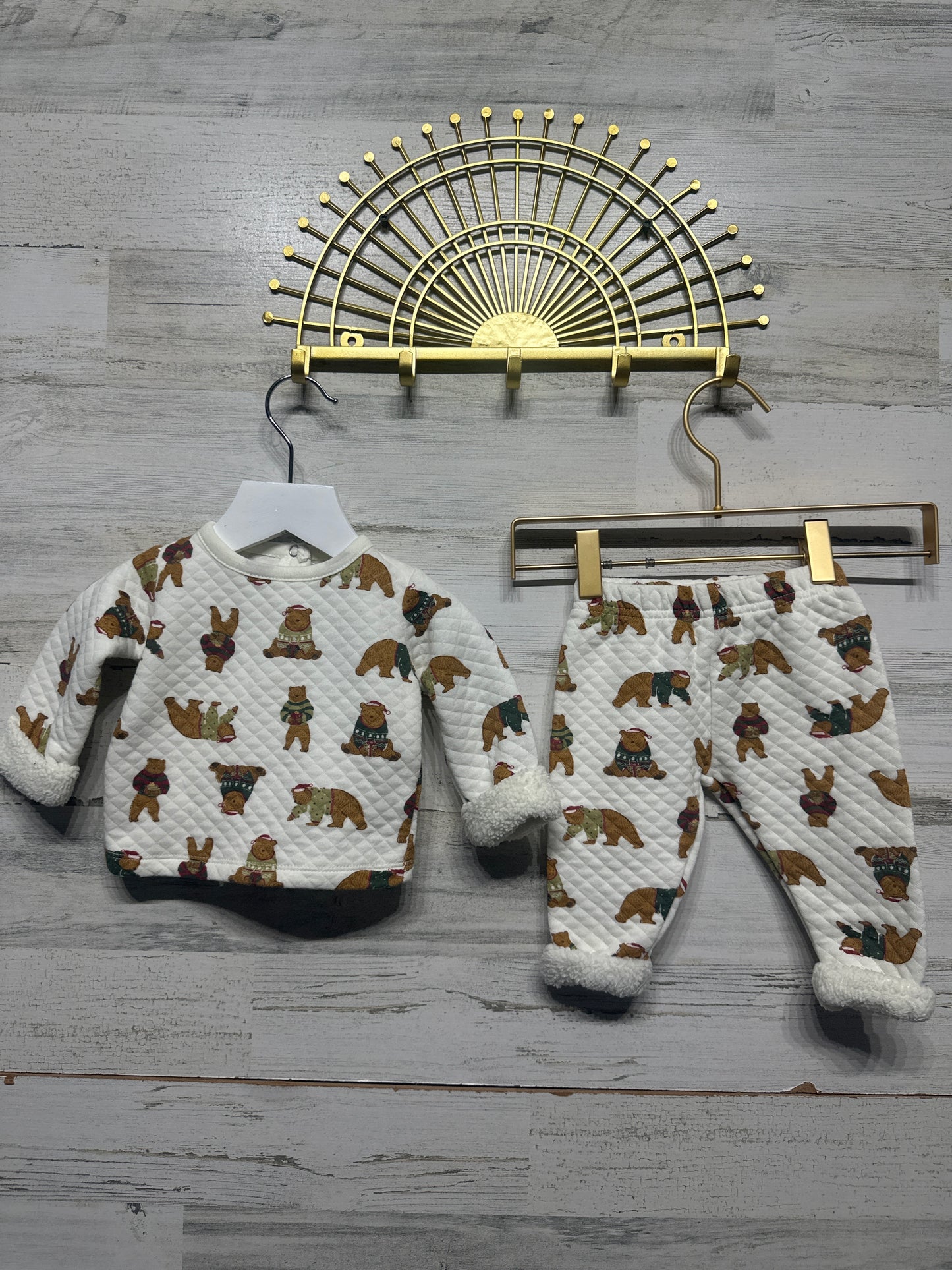 Size 0-3m Chick Pea Quilted Holiday Bear Two Piece Set - Very Good Used Condition