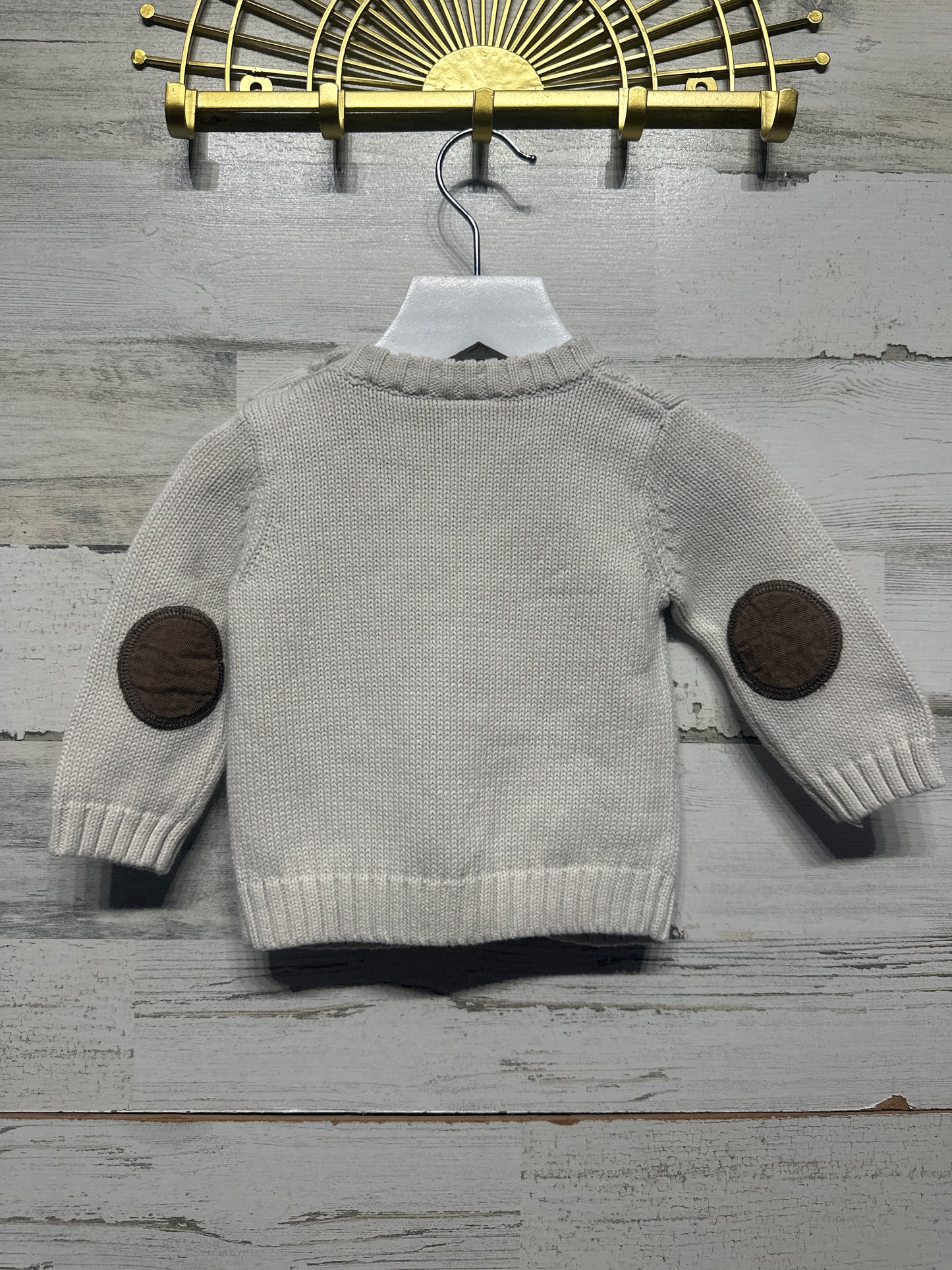 Size 3-6m Gymboree Beige Sweater - Very Good Used Condition