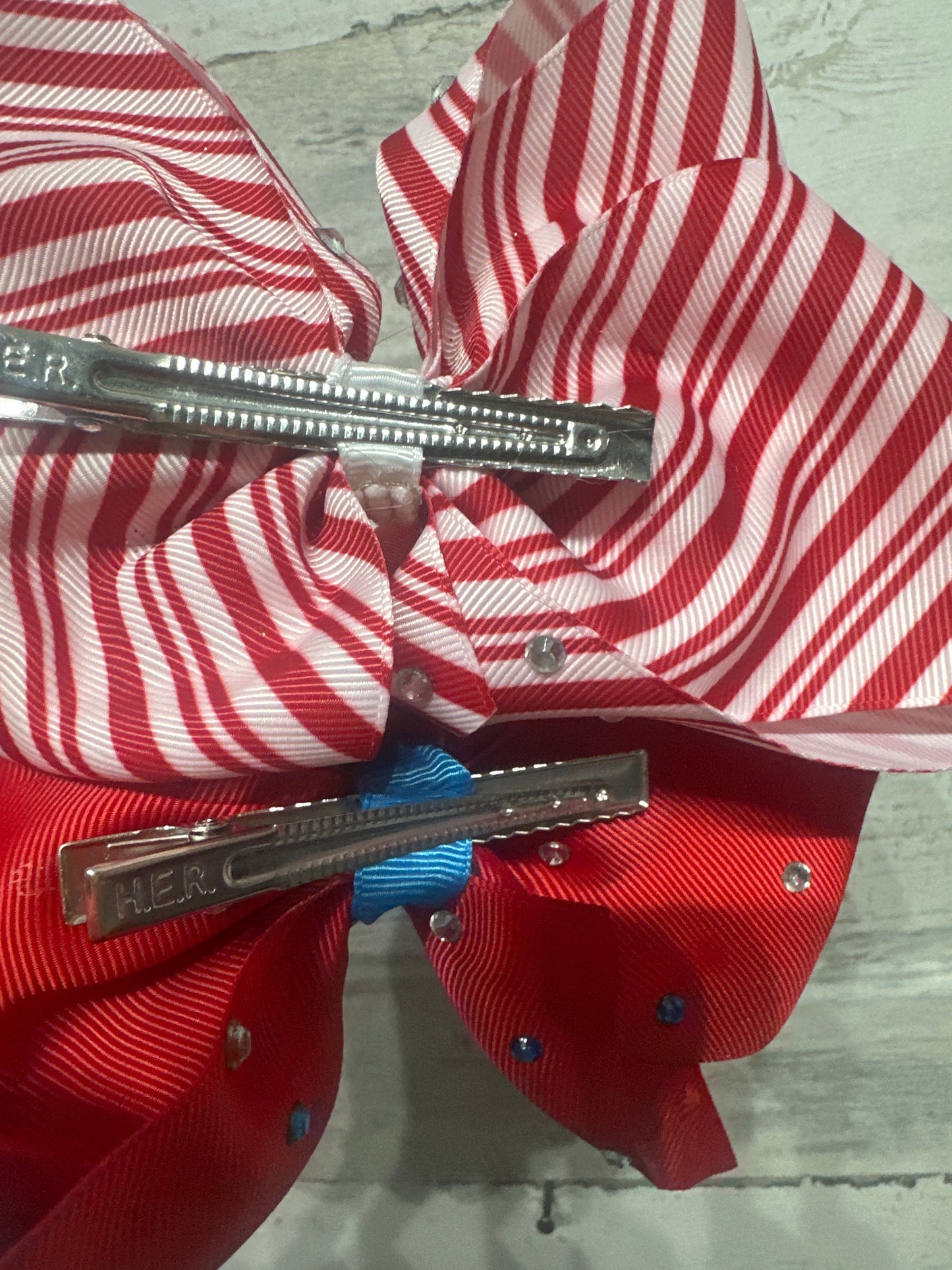 Jo Jo Siwa Lot of Hair Bows on Alligator Clips (Set of 4) - Good Used Condition