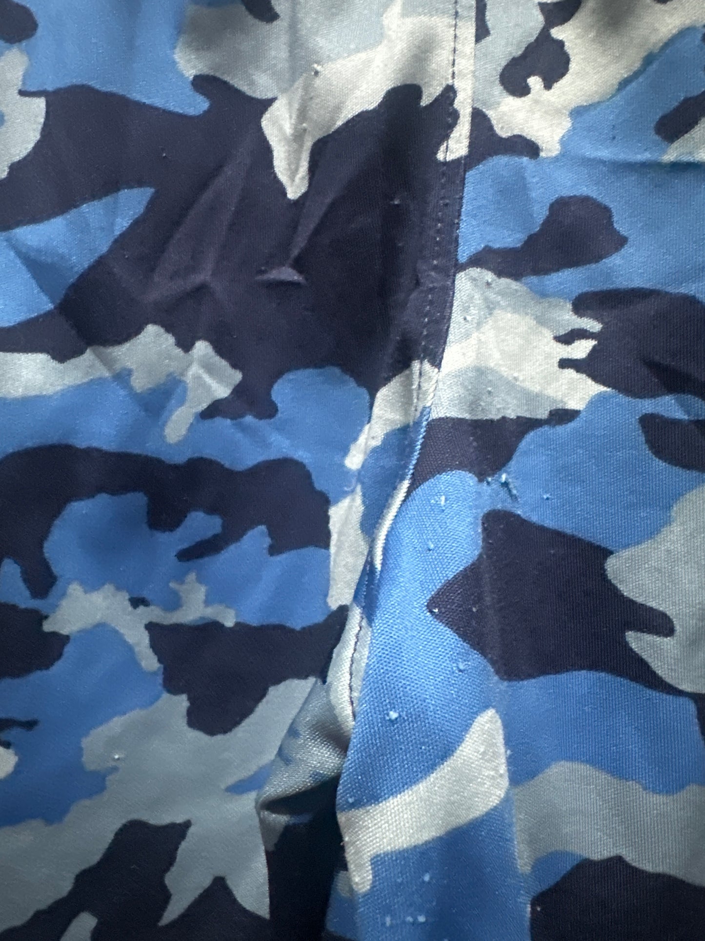 Boys Size 4 Under Armour Blue Camo Athletic Shorts - Play Condition**