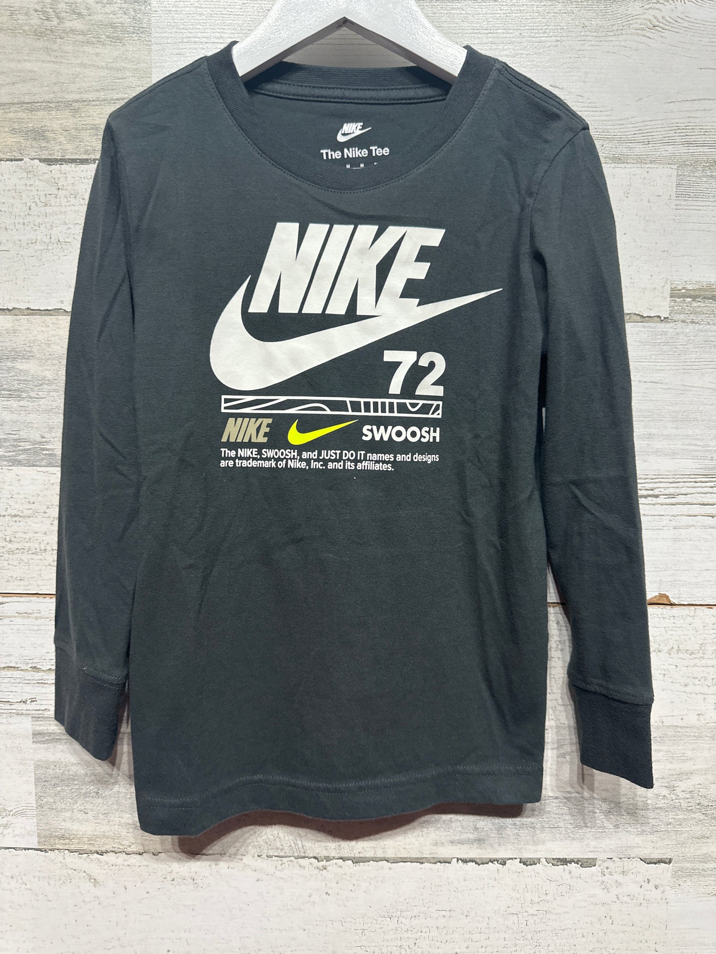 Boys Size 6 (Medium) Nike Grey Long Sleeve Shirt - Good Used Condition