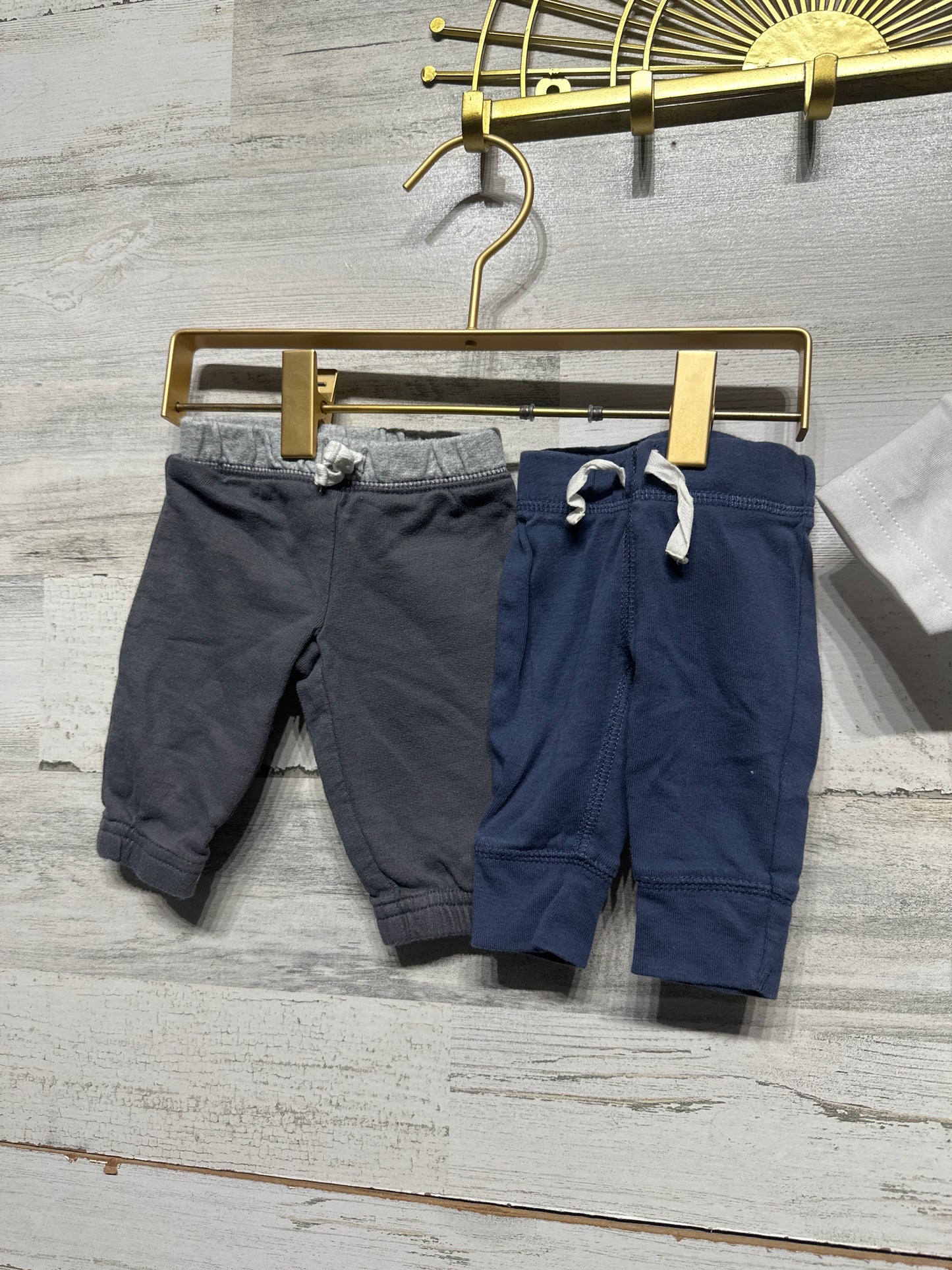 Boys Size Newborn Lot (4 Pieces) - Good Used Condition