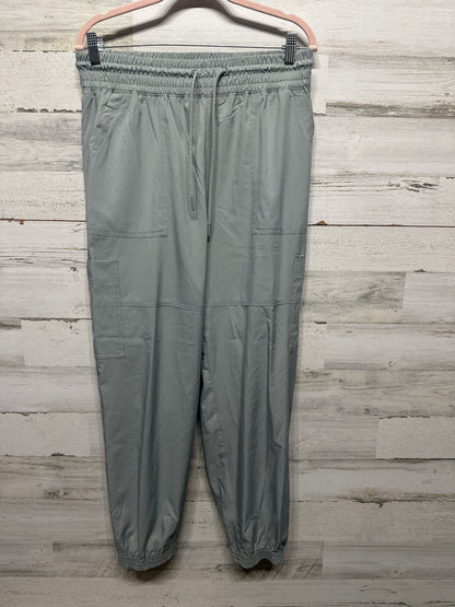 Women's Size Medium Old Navy Stretch Tech Joggers - Sage Green - Very Good Used Condition